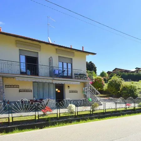 Σπίτι διακοπών Comfortable Holiday In Close To Lake Βερμπάνια