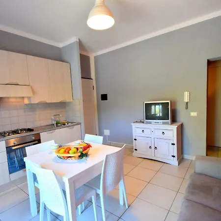 Σπίτι διακοπών Comfortable Holiday In Close To Lake *